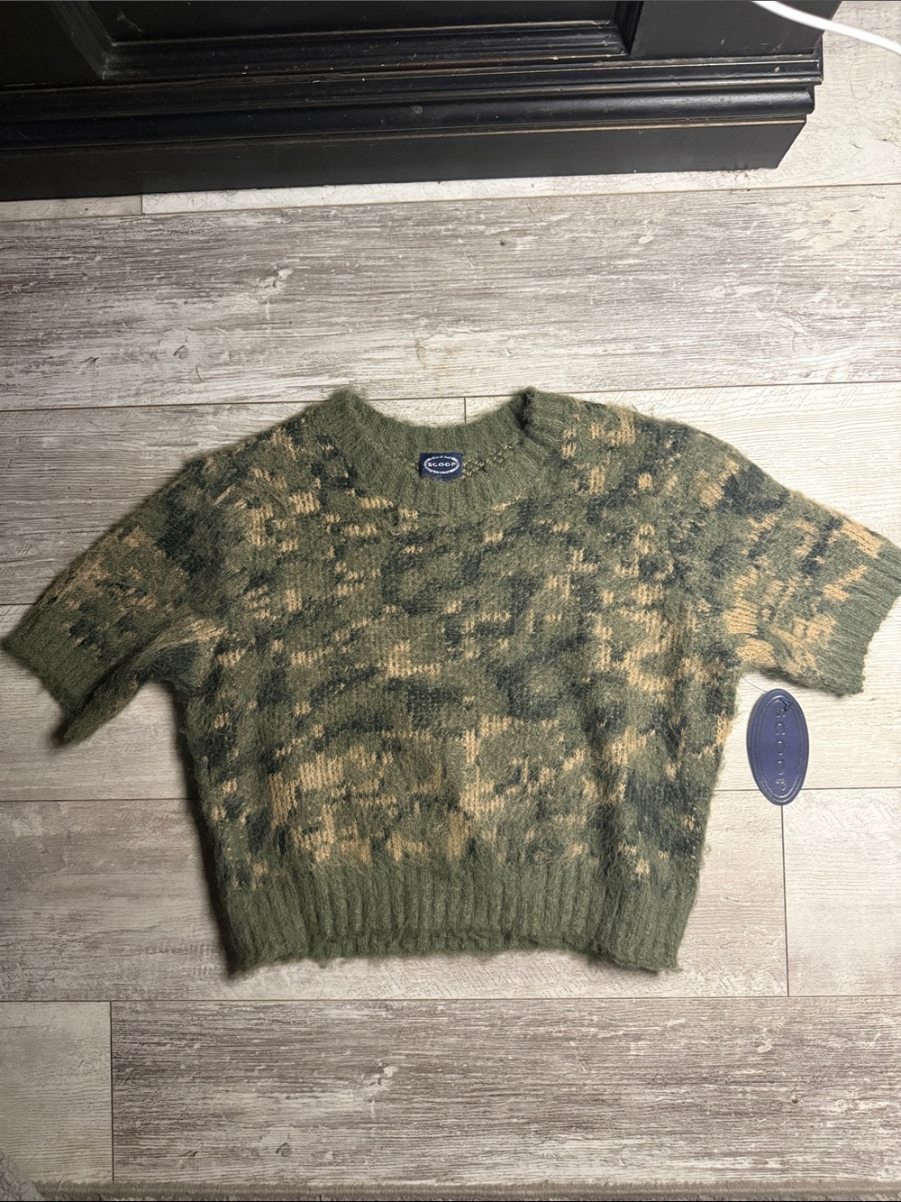 Scoop Brand Camo Patterned Short-Sleeve Sweater